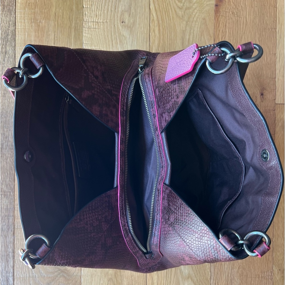 Coach Shoulder Bag - Picture 5 of 8